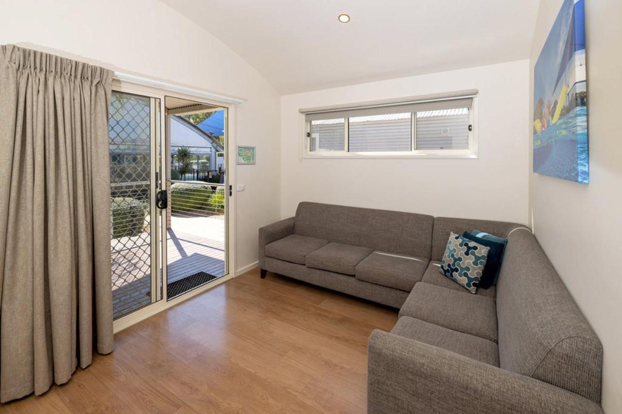 Big4 Deniliquin Holiday Park ภายนอก รูปภาพ