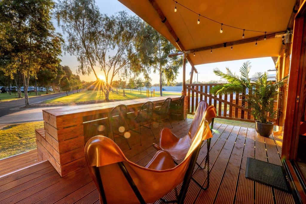 Big4 Deniliquin Holiday Park ภายนอก รูปภาพ